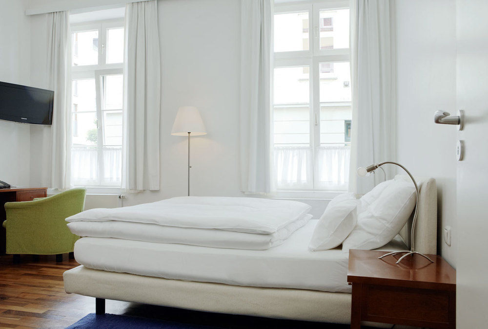 Hotel Wedina An Der Alster Hamburg Exterior photo